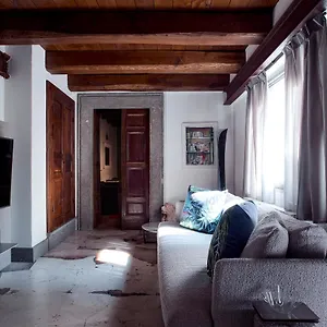 Palazzo Delle Pietre - Luxury 5* Rome
